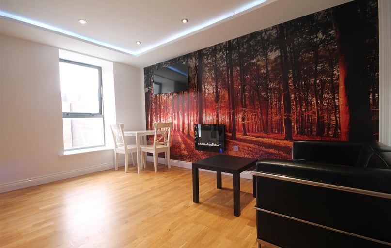 Falconars House, Newcastle Upon Tyne, Newcastle - Image 1